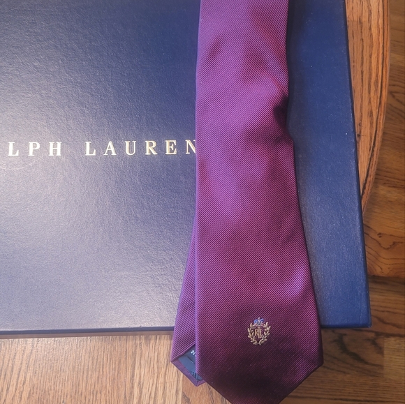 NWOT Ralph Lauren Silk Logo Burgundy Tie